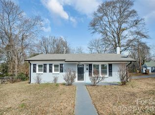 200 Shannonhouse St, Mooresboro, NC 28152