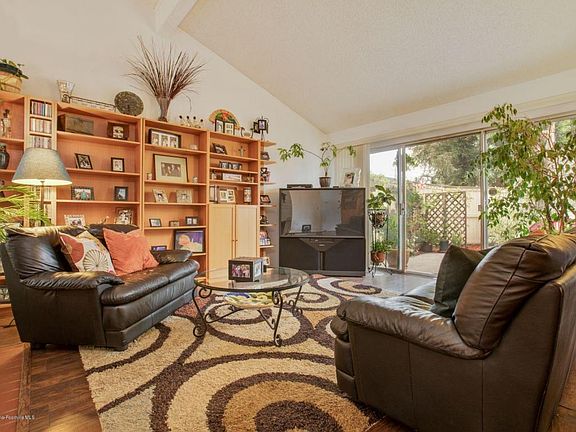 2nd image of 1759 Aspen Village Way
