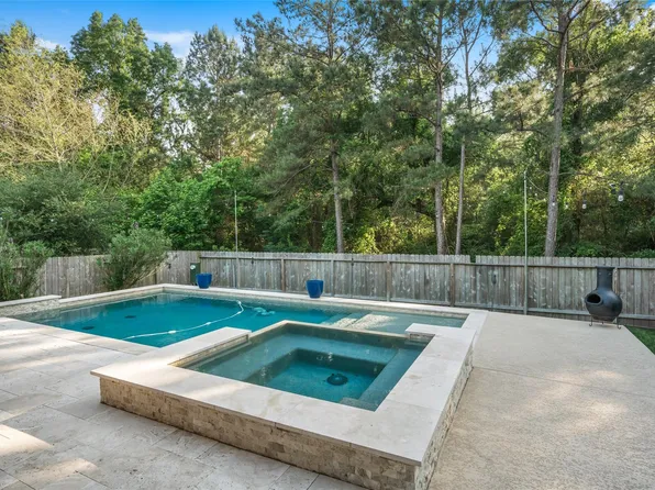 275 Capriccio Ln, Montgomery, TX 77316
