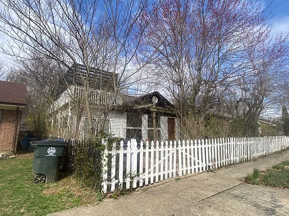 3rd image of 3437 Featheridge Dr