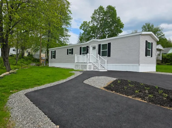 9 Sargent Place #66, Gilford, NH 03249