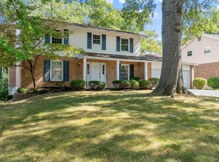 442 Wildwood Pkwy, Ballwin, MO 63011