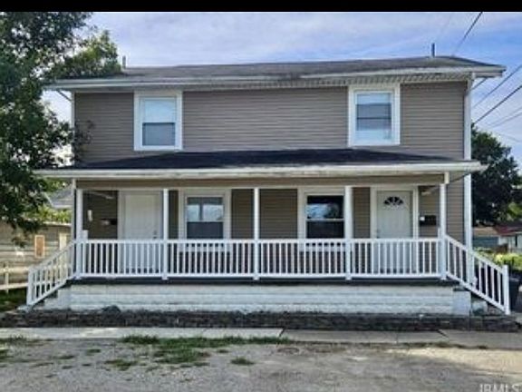 3rd image of 409 W State St #2B-1BA-992SQFT