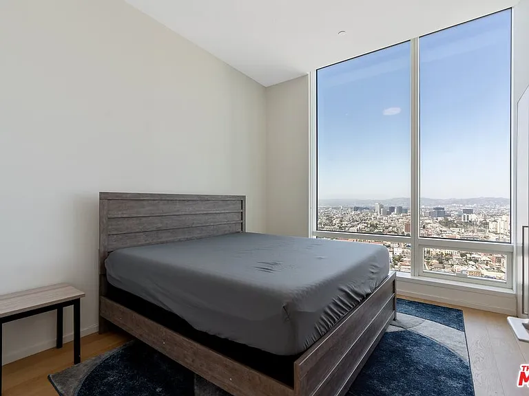 877 Francisco St #4202 — Photo 14