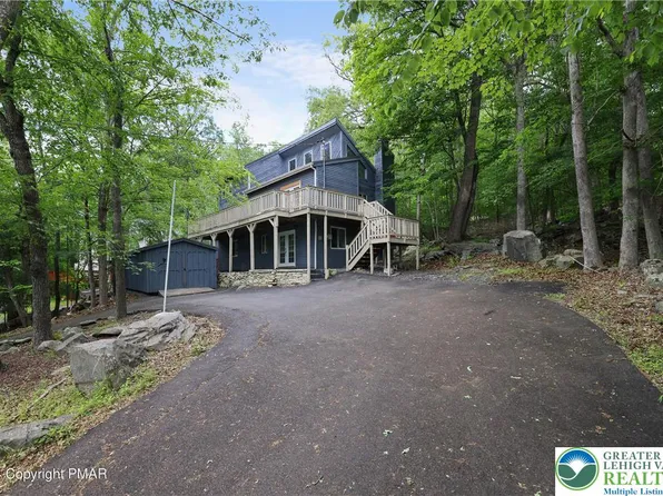 6339 Decker Rd, Bushkill, PA 18324