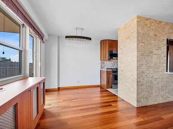 5th image of 458 Neptune Ave APT 22P