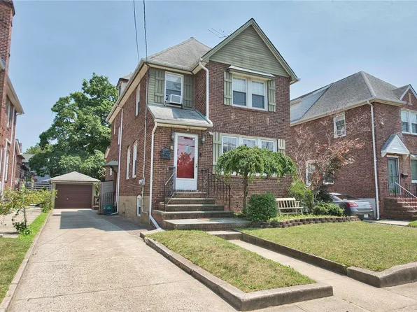 65 Bixley Heath, Lynbrook, NY 11563