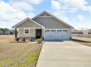17 Westhaven Dr, Hattiesburg, MS 39402