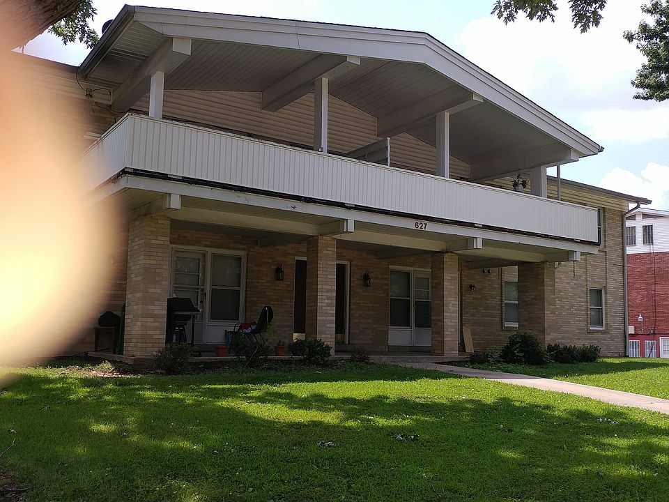 1st image of 627 Broadmoor Dr APT A