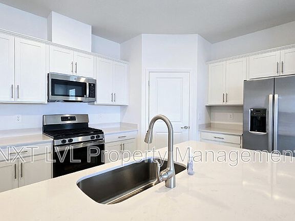 4th image of 15030 Anchorage Rd
