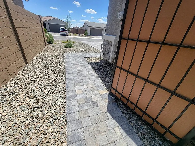 18434 E Camila Dr — Photo 32