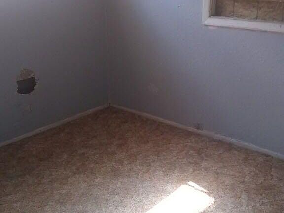4th image of 325 E Ballard St
