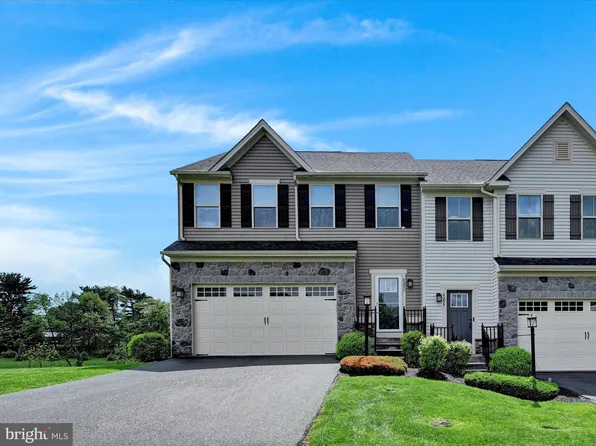 4257 Secretariat St, Harrisburg, PA 17112