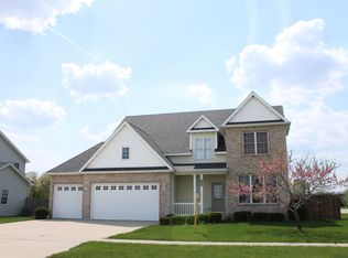 1195 Fox Hollow Ct, Dekalb, IL 60115