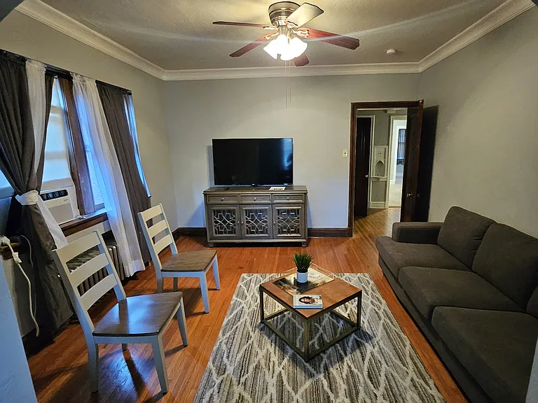 7311 Amherst Ave — Photo 8