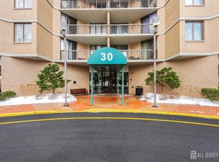 30 S Adelaide Ave APT 4J, Highland Park, NJ 08904