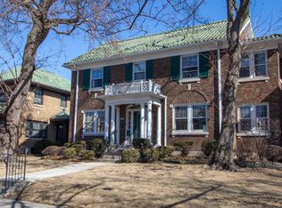 926 Columbian Ave, Oak Park, IL 60302