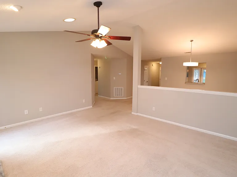 12305 Harcourt Dr — Photo 20