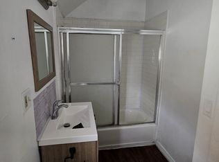 1021 N New Hampshire Ave, Los Angeles, CA 90029