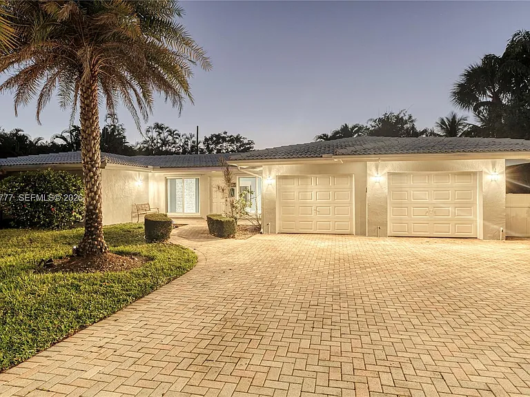2801 Coral Shores Dr — Photo 30