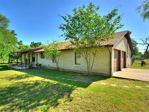 3rd image of 407 Elm Forest Loop