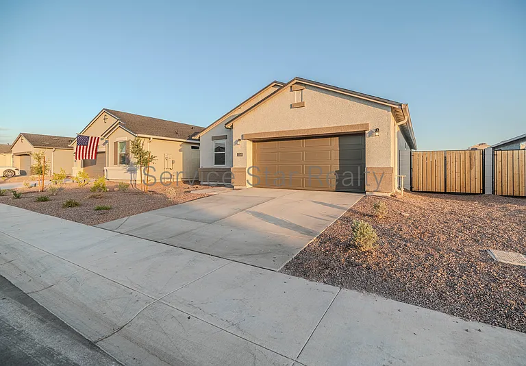 5549 E Cinder Ln — Photo 2