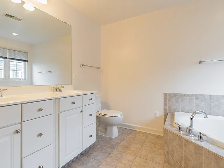 7979 Vigne Ct — Photo 26