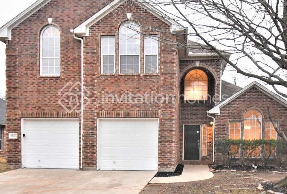 1st image of 5823 Silver Sage Ln