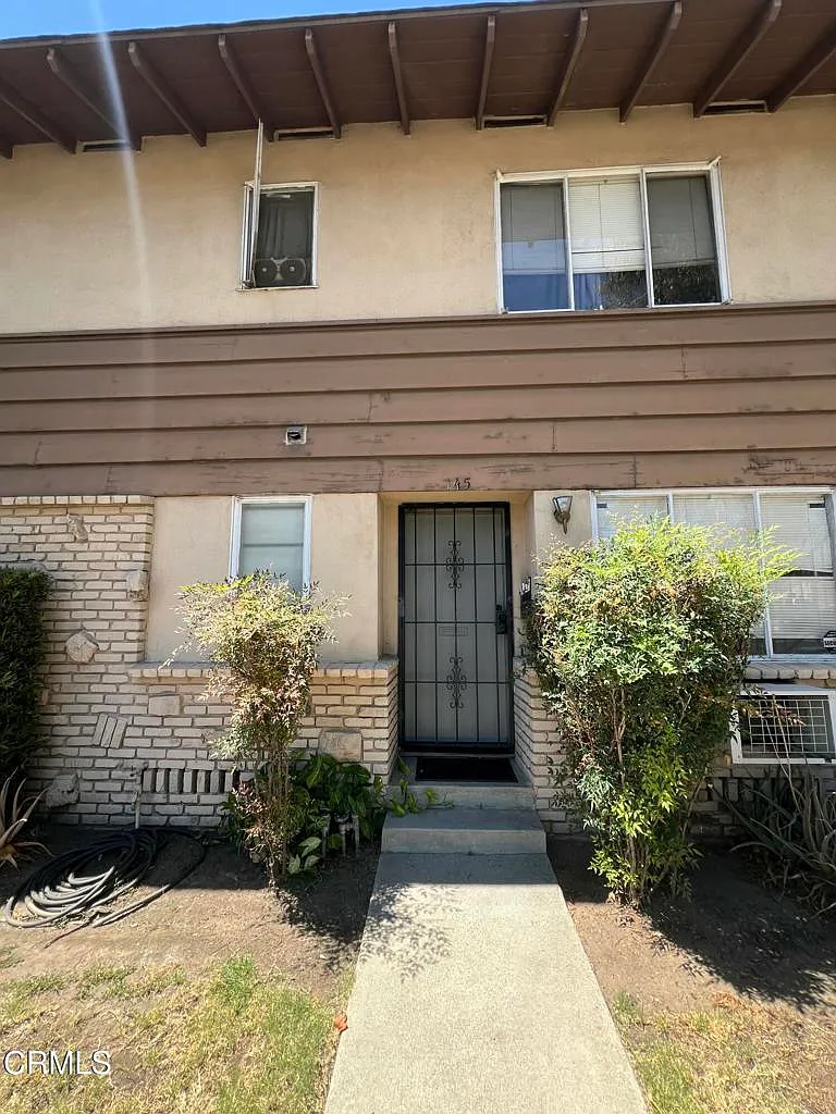 2 bed, 1.0 bath, 1000 sqft, $2,095 — Photo 2
