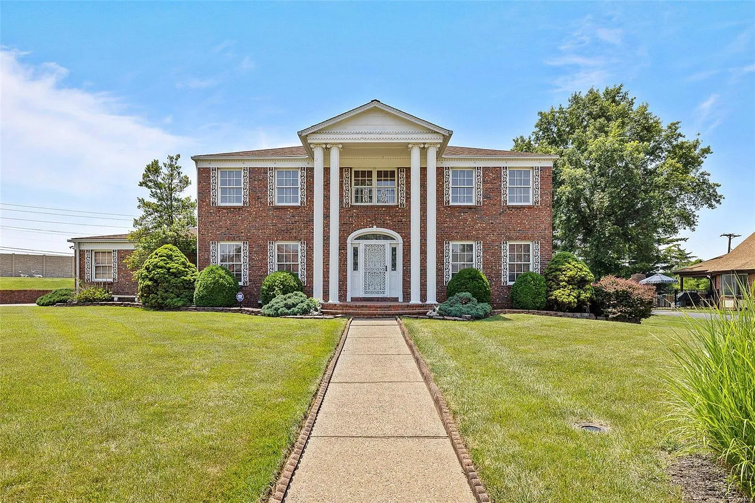 11810 Cragfont Ct photo 1