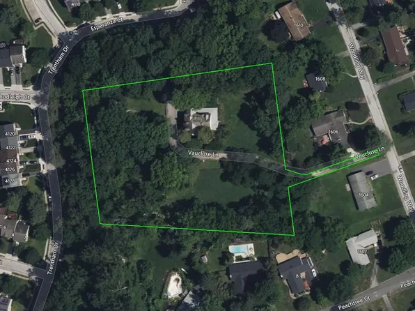 1 Vaucluse Ln, Baltimore, MD 21208