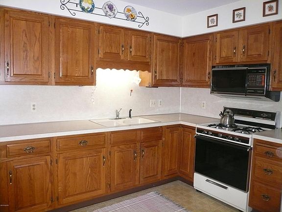 5th image of 5898 Leisure South Dr SE