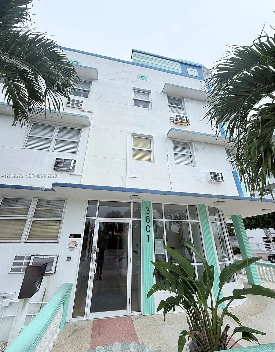 Riverview Villas Condo — Photo 2