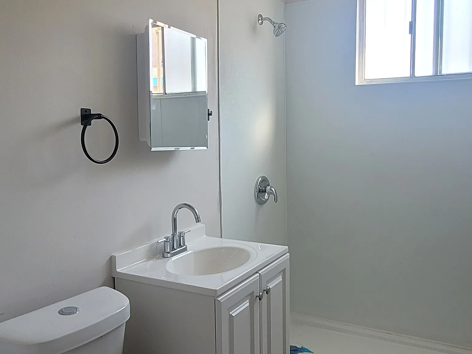 1 bed, 850 sqft, $1,575 — Photo 2