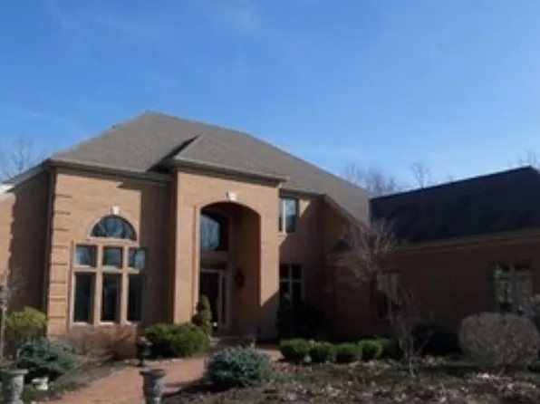 1812 Blazing Trl, Bellefontaine, OH 43311