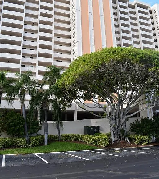 1270 Gulf Blvd #708 — Photo 48