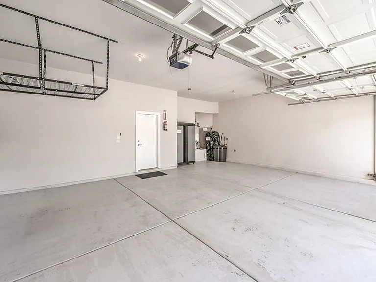 1393 Romanesca Dr — Photo 33