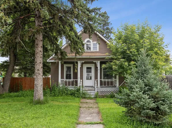 211 1st Ave SW, Dilworth, MN 56529