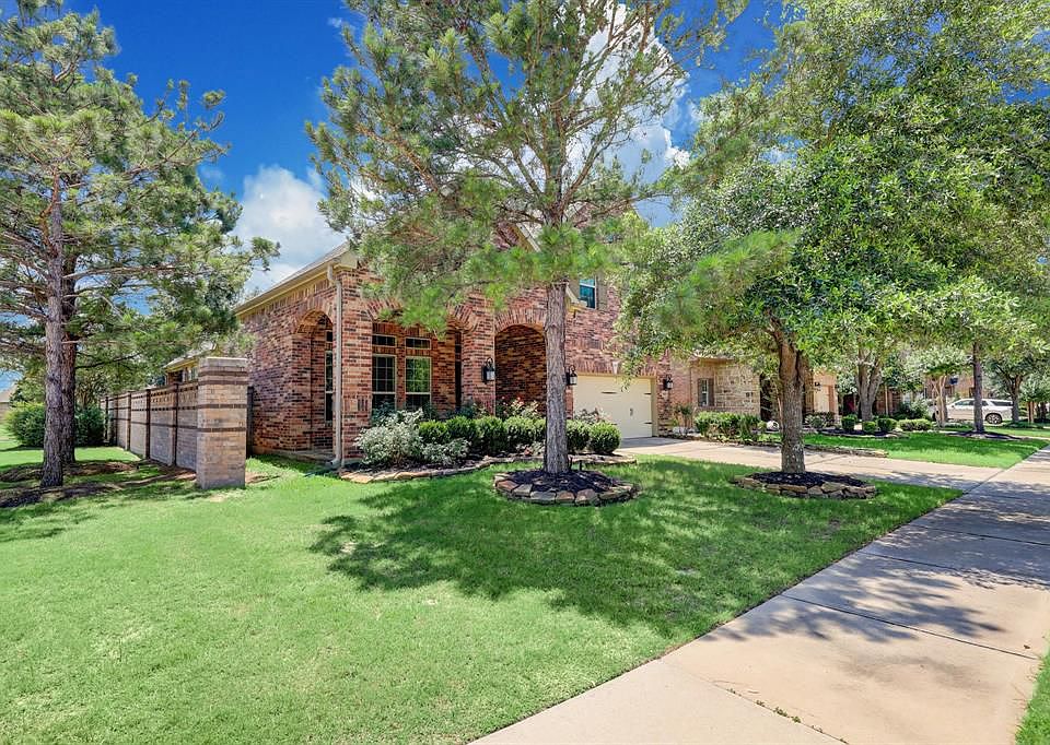 1st image of 26803 Longleaf Valley Dr