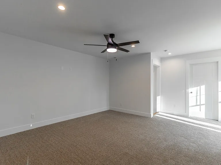 859 Live Oak Rd — Photo 57