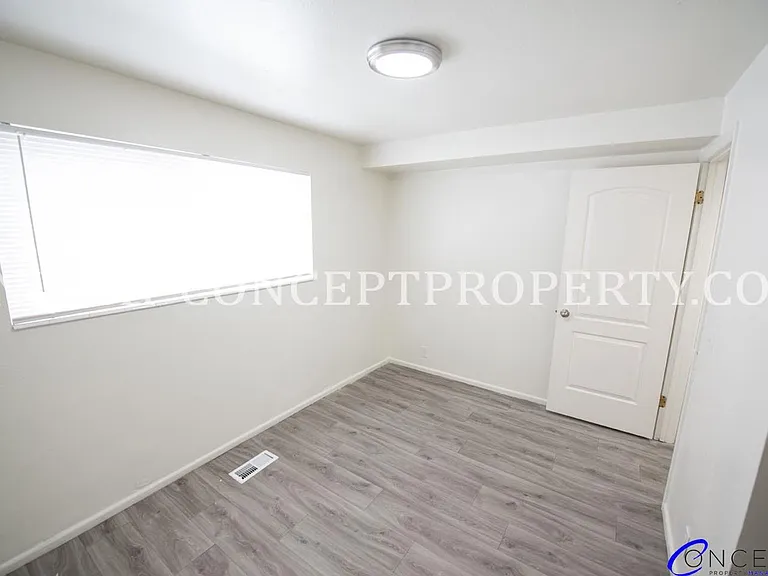 6660 S 1300 W — Photo 56