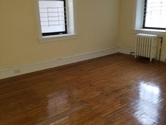 4th image of 6455 N Broad St APT 102