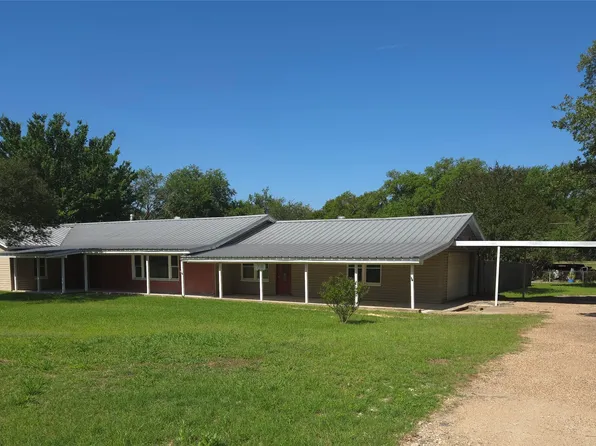 918 S Varella Ave, Mexia, TX 76667