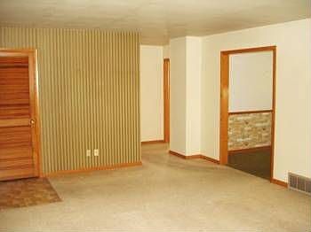 5th image of 1910 Conway Dr