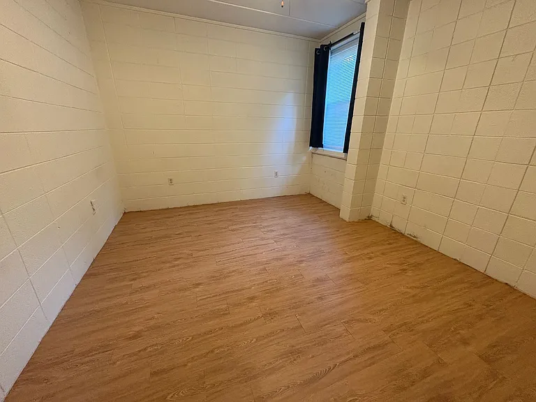 900 Brightwood Manor Dr #B-4 — Photo 15