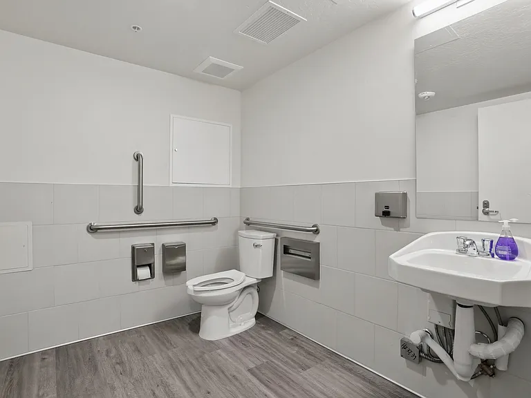 Wilson Station Apartments — Photo 70