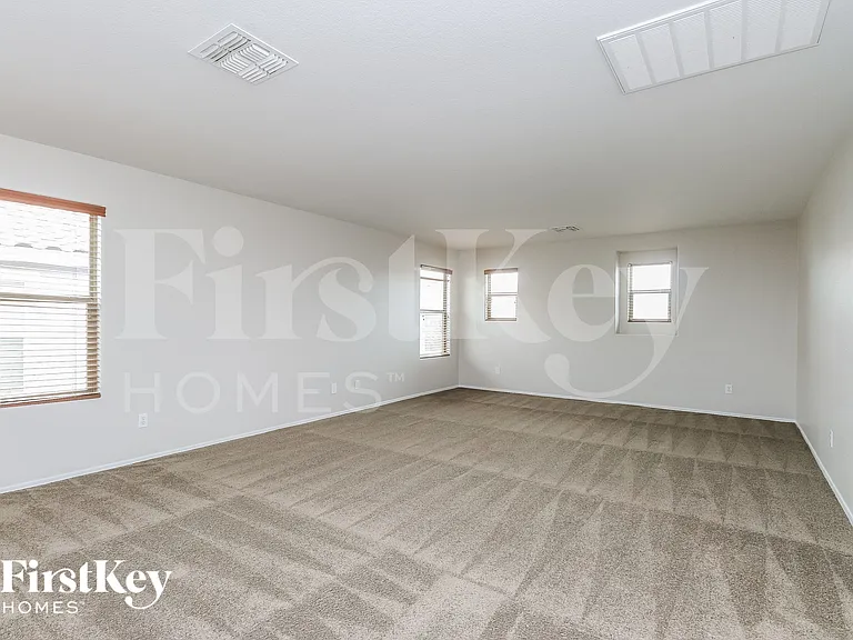 888 E Desert Rose Trl — Photo 6