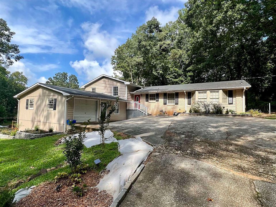 1st image of 180 Sherwood Dr
