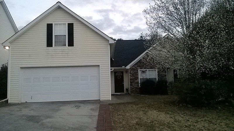 1st image of 620 Oak Vista Ct