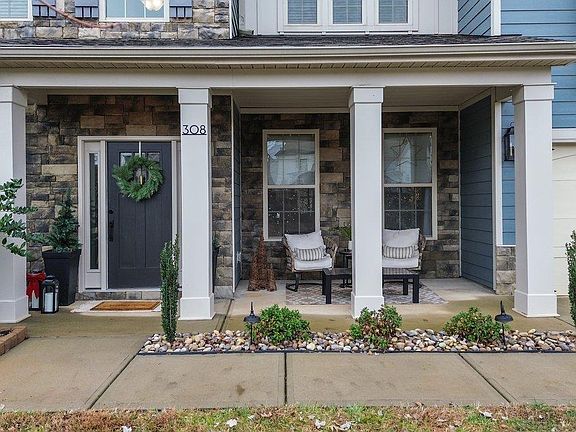2nd image of 308 Glencairn Ct